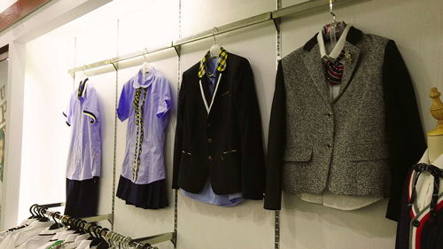 南寧學(xué)生服裝走進(jìn)新希望,邁向新起點(diǎn)